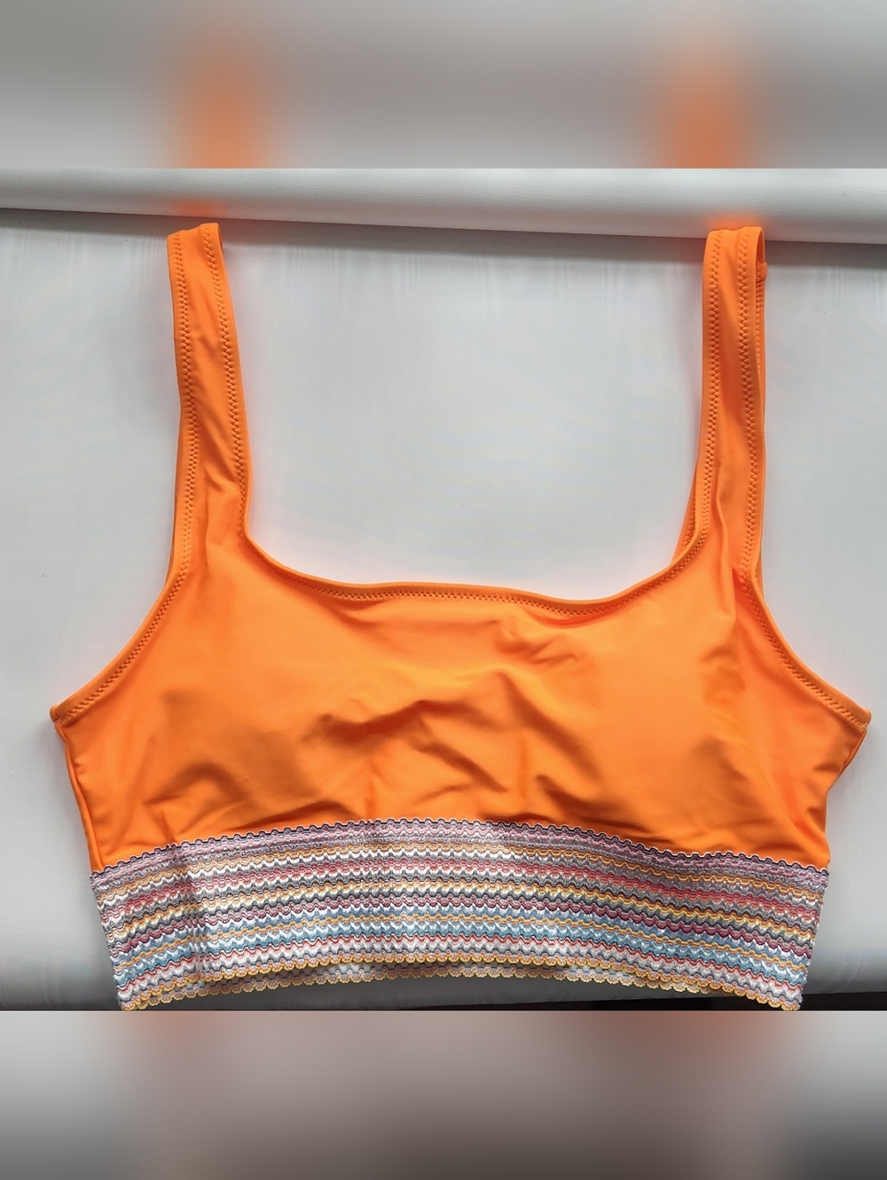 NWOT Bright Orange Bralette Swimsuit Top with Multicolor Band Size XL